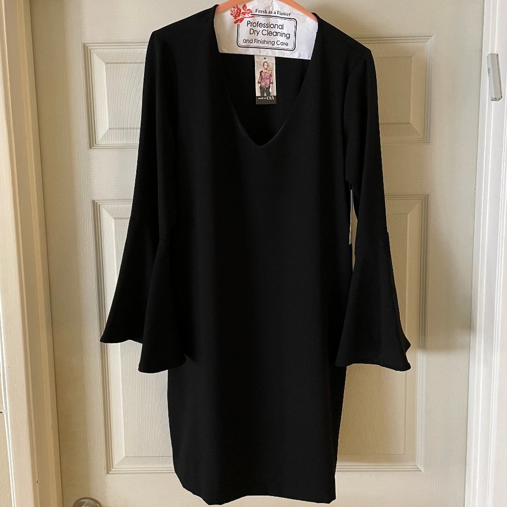 NWT - Karen Kane - Madeline dress